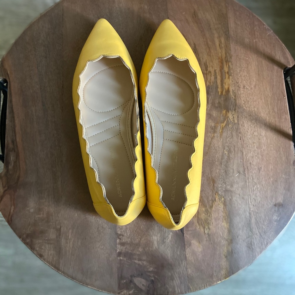 Adrienne Vittadini Fox ballerina flats. - Picture 2 of 5